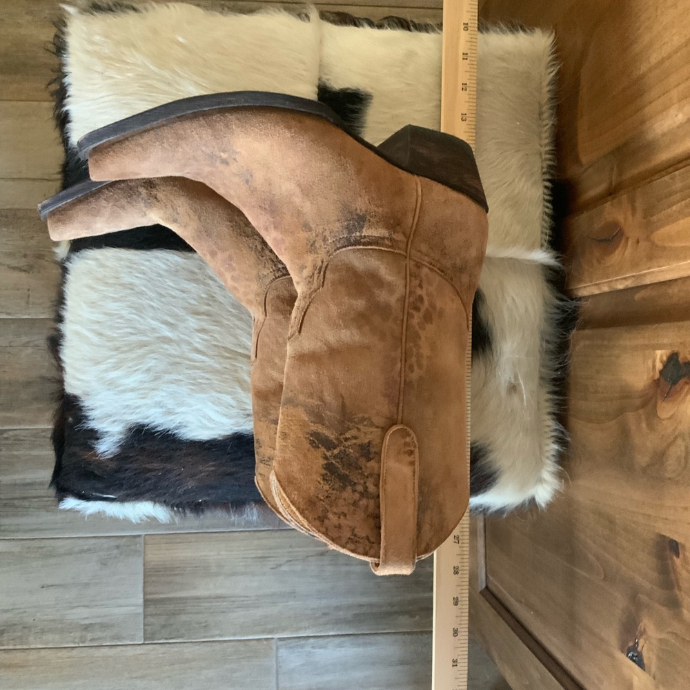 Old Gringo Tan Heeled Boots - Picture 8 of 11